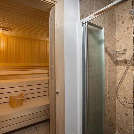 Luxury Villa 5 Bedrooms With Elite Services Villa
